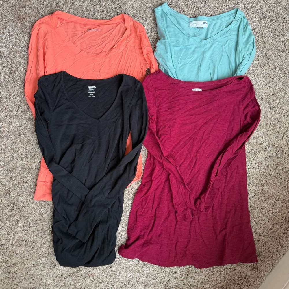 Set of 4 long sleeved maternity shirts size XS
